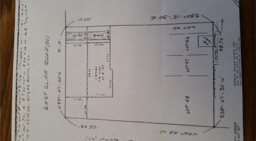 2nd image of 195 E Cliff Rd