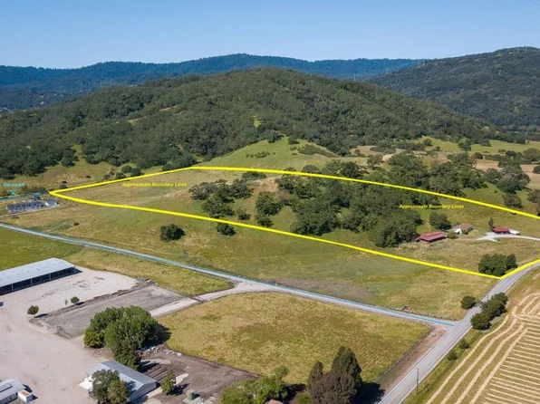 2700 Day Rd, Gilroy, CA 95020