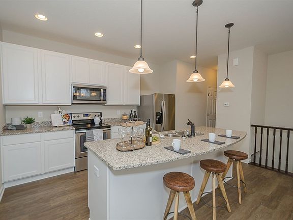 2nd image of 1654 Saint Annes Ct #203-A