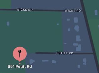 651 Petitt Rd, Beasley, TX 77417