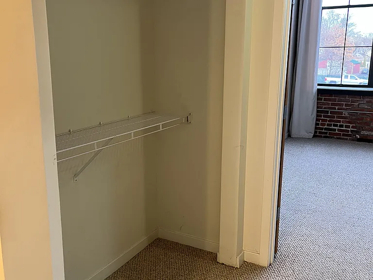 160 Fremont St #208 — Photo 4