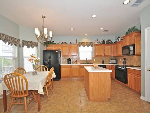 Large Island Kitchen