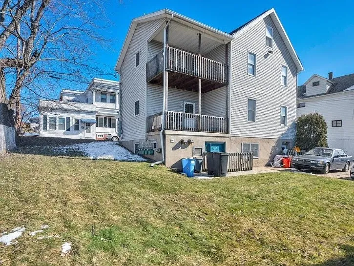1 bed, 625 sqft, $1,100 — Photo 1