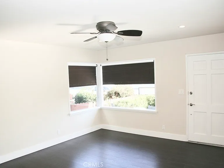 1411 W Bay Ave — Photo 3