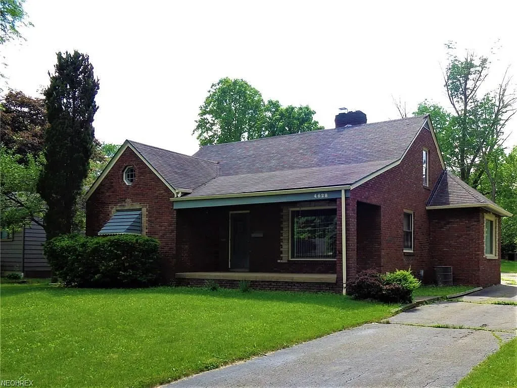 4628 Simon Rd photo 1