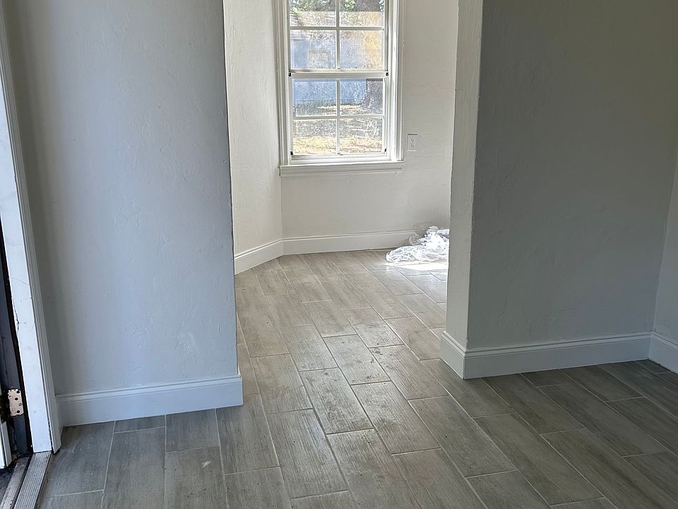 Bedroom entrance