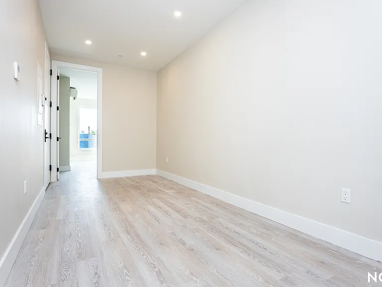 373 Knickerbocker Ave #4G — Photo 3