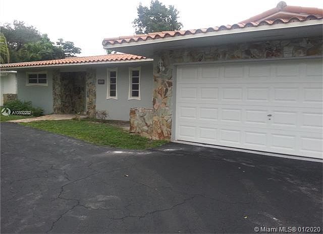 1st image of 20325 NE 20th Ct