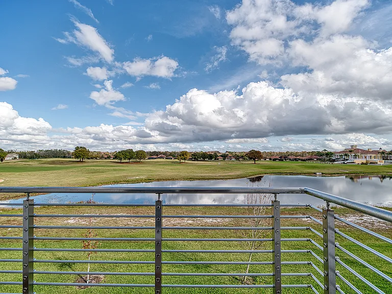 2021 Greenbriar Ter — Photo 12