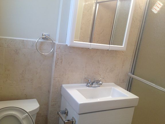 3rd image of 3024 42nd St APT 3L