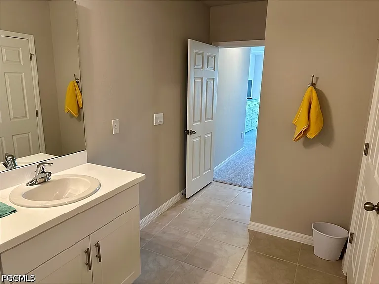20502 Camino Torcido Loop — Photo 13