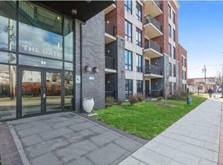 17 Meadow Rd #501A, Rutherford, NJ 07070