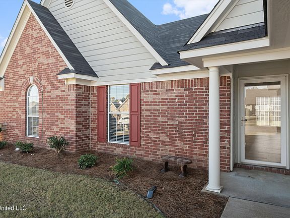 2nd image of 8259 Willow Dr