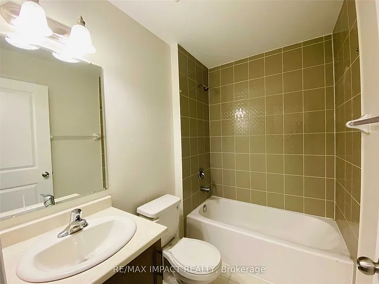 867 Broadway Blvd — Photo 19