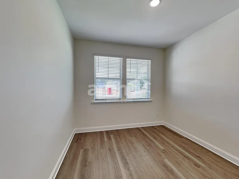 6059 Rosemore Ln — Photo 17