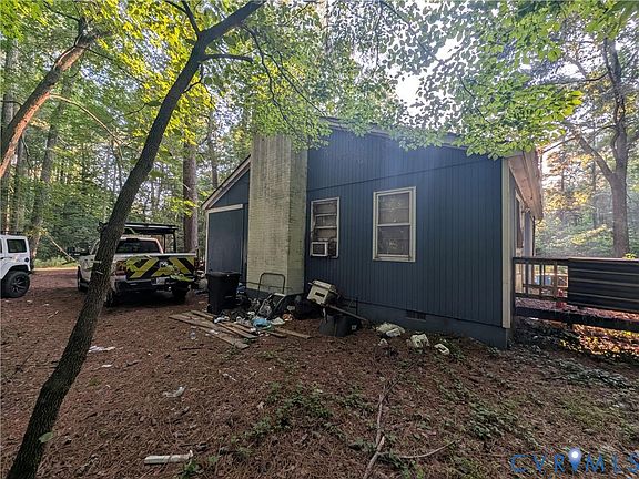 4th image of 183 Greenway Dr