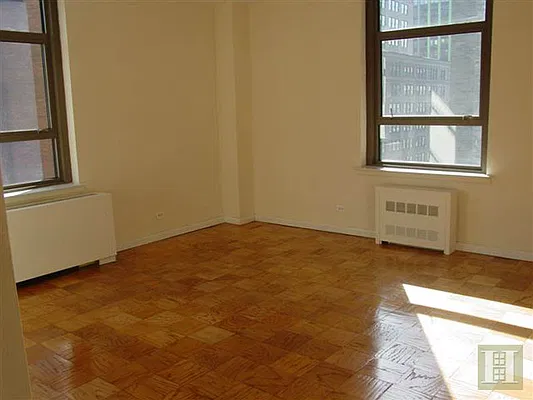 Rented by Halstead Real Estate | media 16