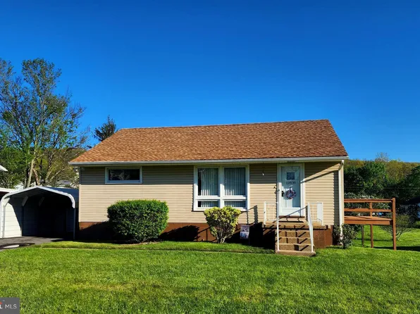 12839 Meadow Ave, Cresaptown, MD 21502