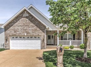 273 Strayhorn Dr, Saint Peters, MO 63376