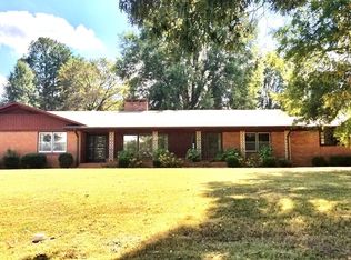 2370 Chere Carol Rd, Humboldt, TN 38343