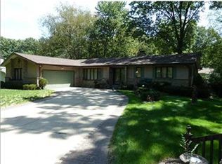 16824 Edinburg Ln, South Bend, IN