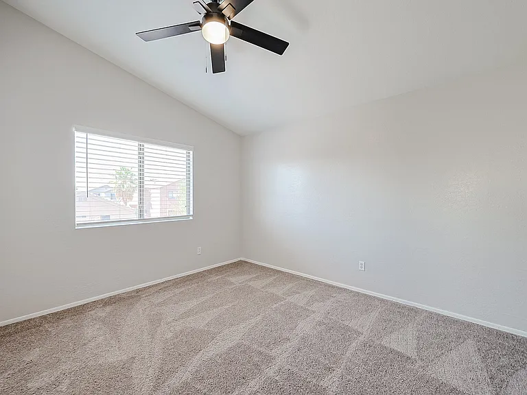 8608 W Superior Ave — Photo 31