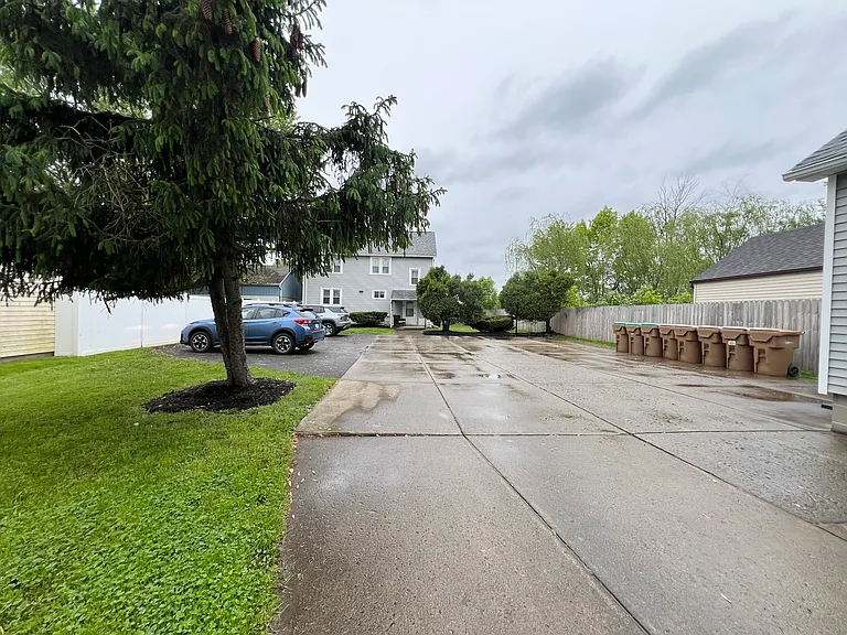 80 Meadow Pl #3 — Photo 10