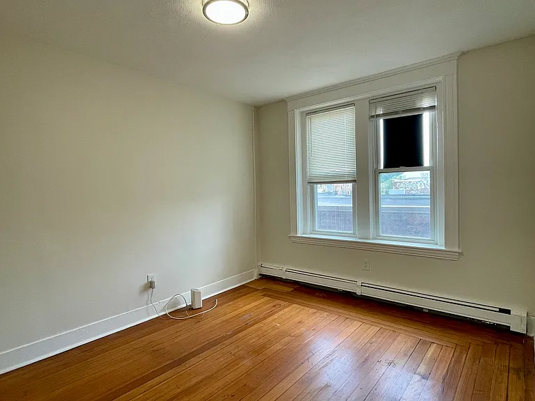 376 Washington St #1 — Photo 16
