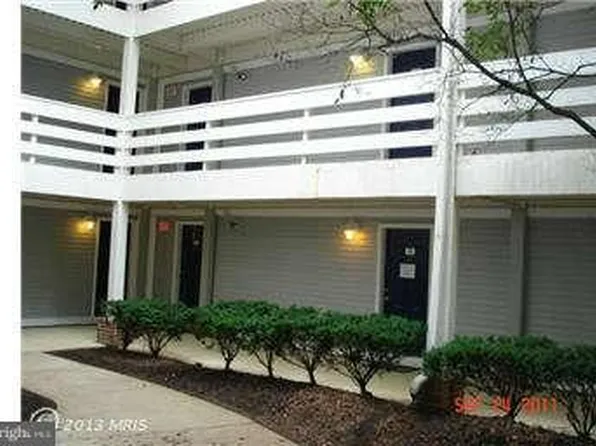 10300 Appalachian Cir APT 109, Oakton, VA 22124