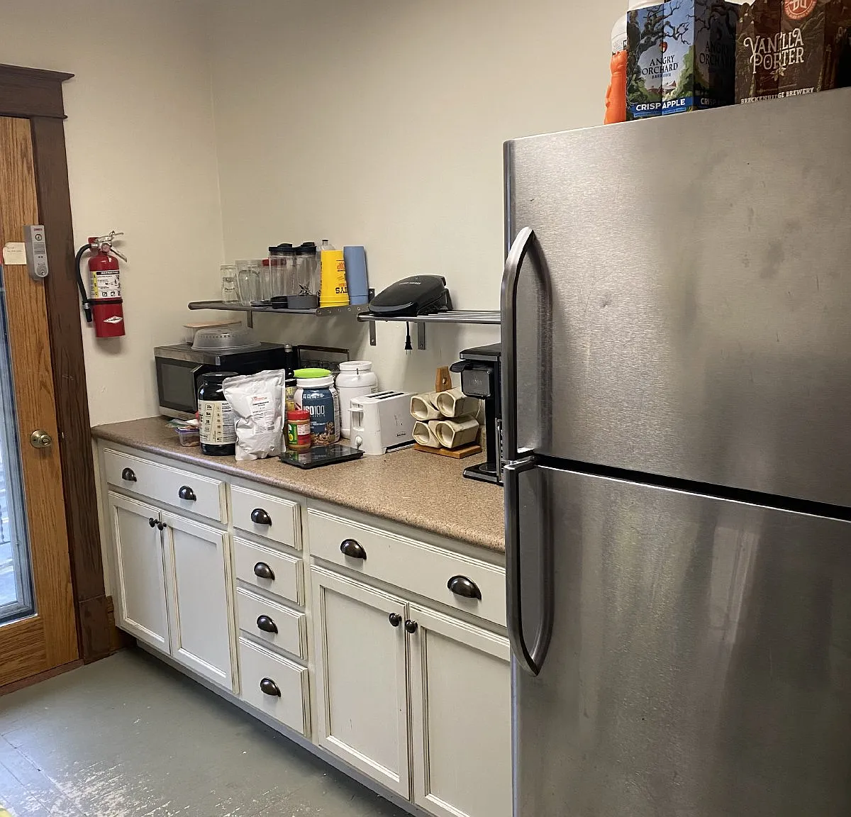 4 bed, 1.0 bath, $450 — Photo 4