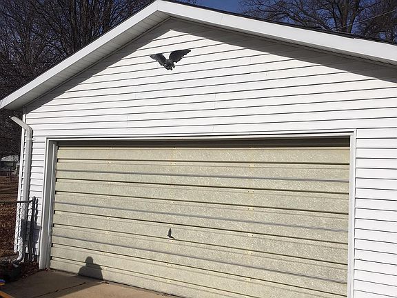 2nd image of 145 Saint Augusta Ln