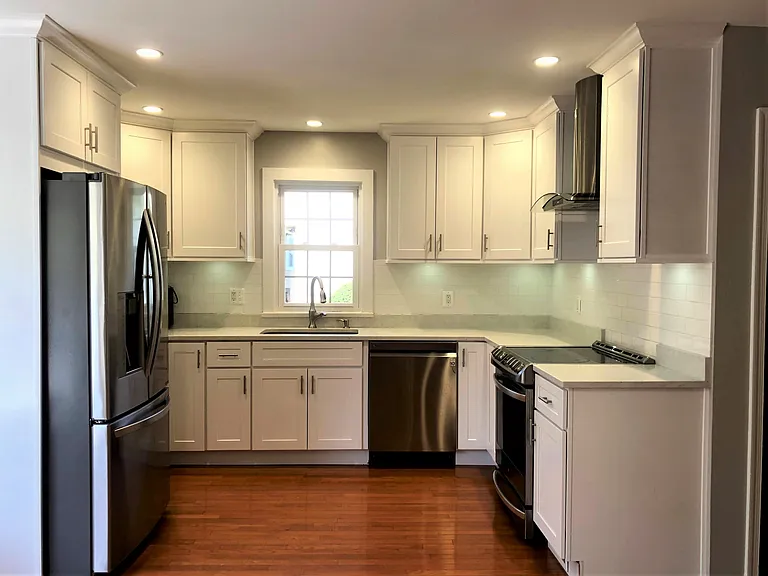 9408 Delancey Dr — Photo 5