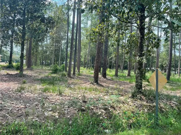 N Mill Rd, Lacombe, LA 70445
