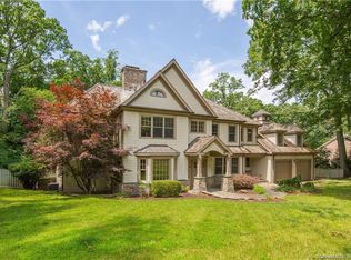 17 Westview Ln, Norwalk, CT 06854