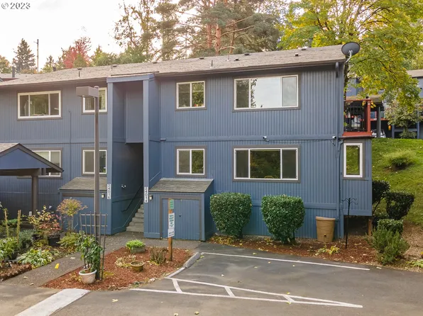 24014 NE Aldercrest Cir, Troutdale, OR 97060
