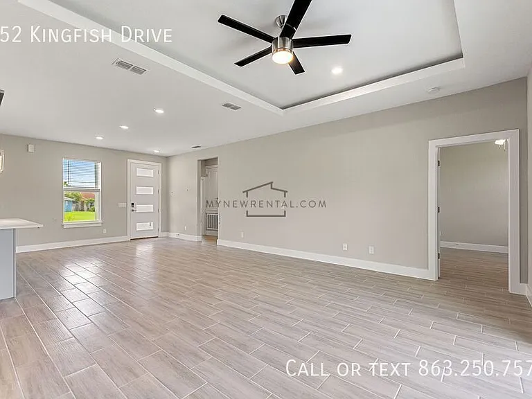 352 Kingfish Dr — Photo 11