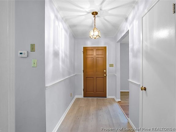 2nd image of 3209 Glasgow Dr