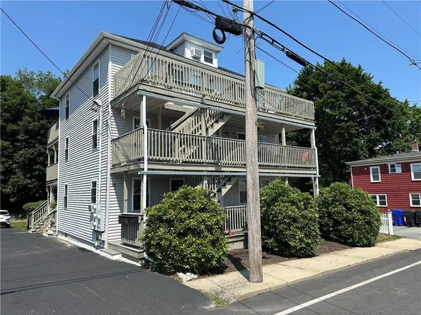 28 Bridge St, West Warwick, RI 02893