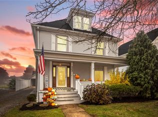 323 E Spring St, Zelienople, PA 16063