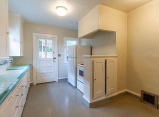2001 NE Davis St #0, Portland, OR 97232