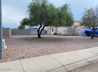 8719 W Stanley A Goff Dr, Tolleson, AZ 85353