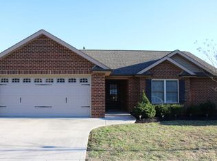 7643 Applecross Rd, Corryton, TN 37721