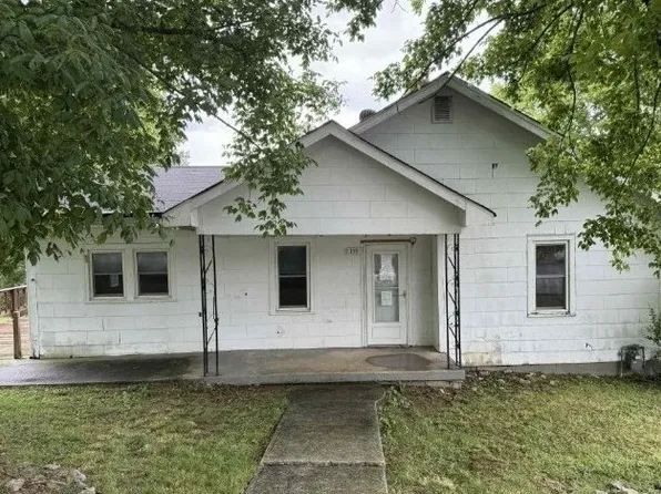 139 Davis St S, Carthage, TN 37030