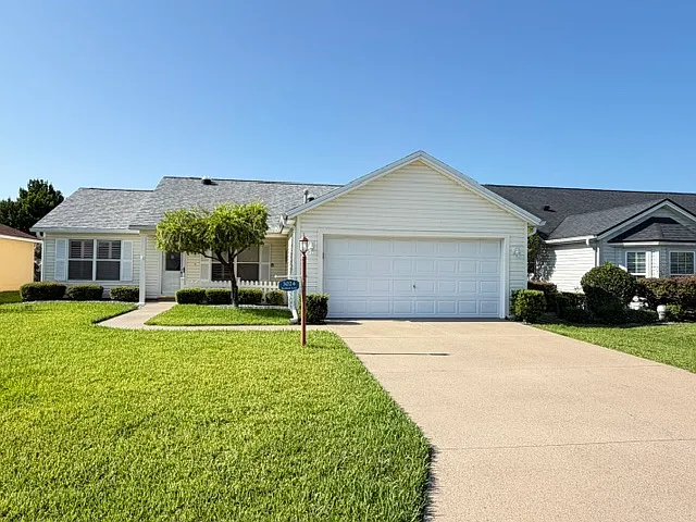 3024 Burbank Lane — Photo 1