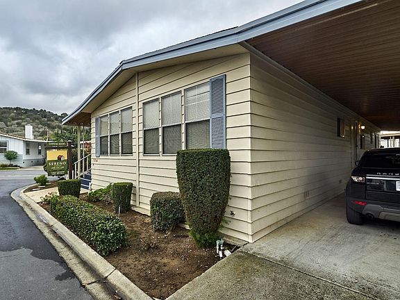 2nd image of 803 Villa Teresa Way #803