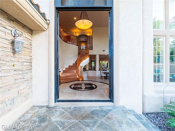 5th image of 5351 San Kristia Ave