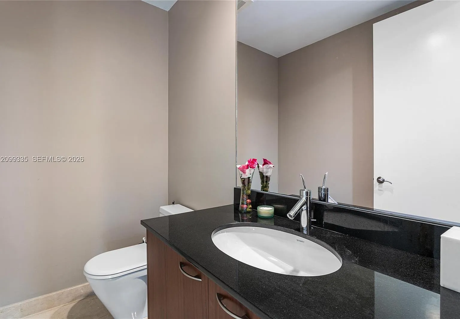 Tdr Tower Ii Condo — Photo 4
