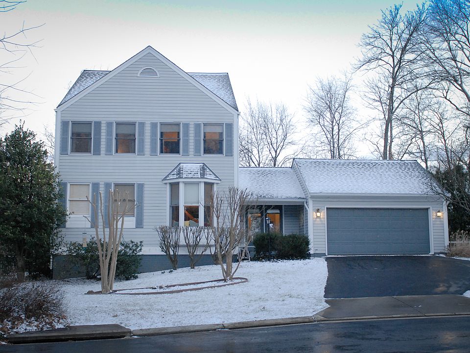 1st image of 21295 Smokehouse Ct