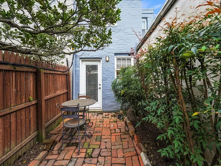 308 Millers Ct NE — Photo 19