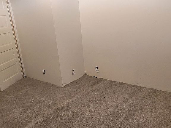 4th image of 610 Tremont Ave